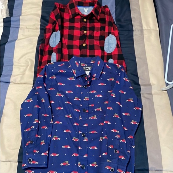 2 Boys Button Down Shirts Size 4T - Picture 1 of 3